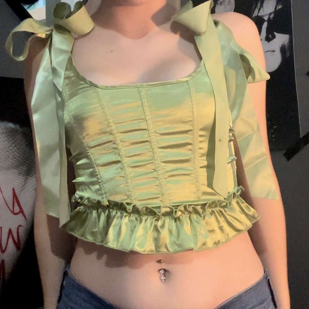 adorable fairy core green corset with bows